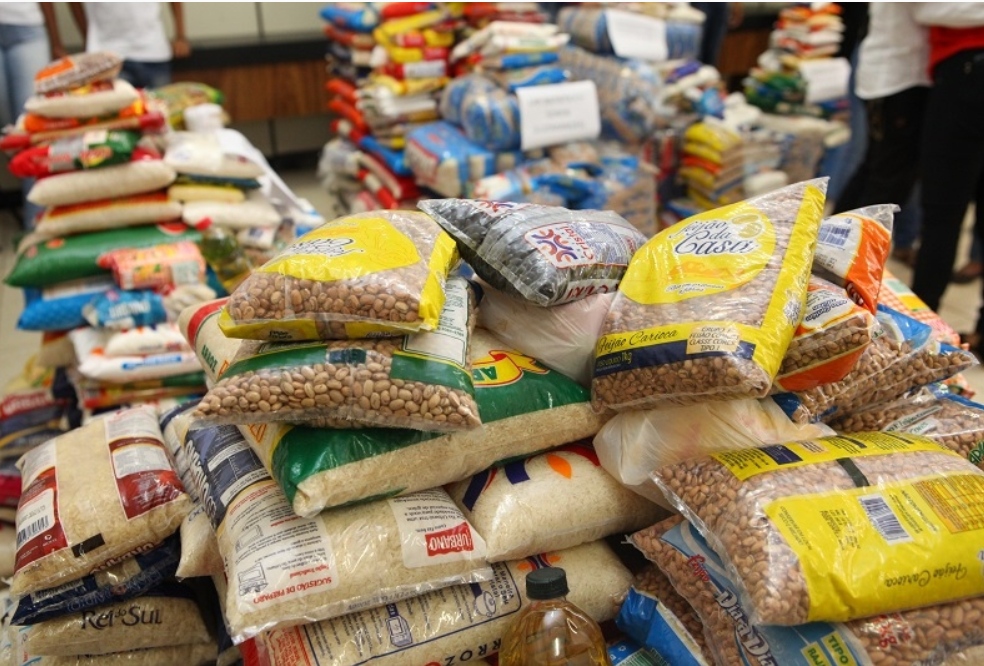 A festa em Cariacica é gratuita, mas o público poderá doar 1kg de alimento não perecível.